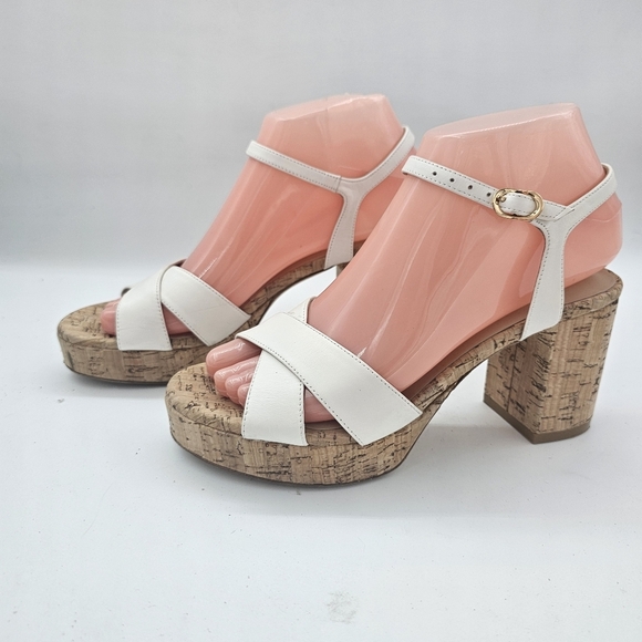 Stuart Weitzman Dayna White Platform Sandals Size 6B - Picture 12 of 12